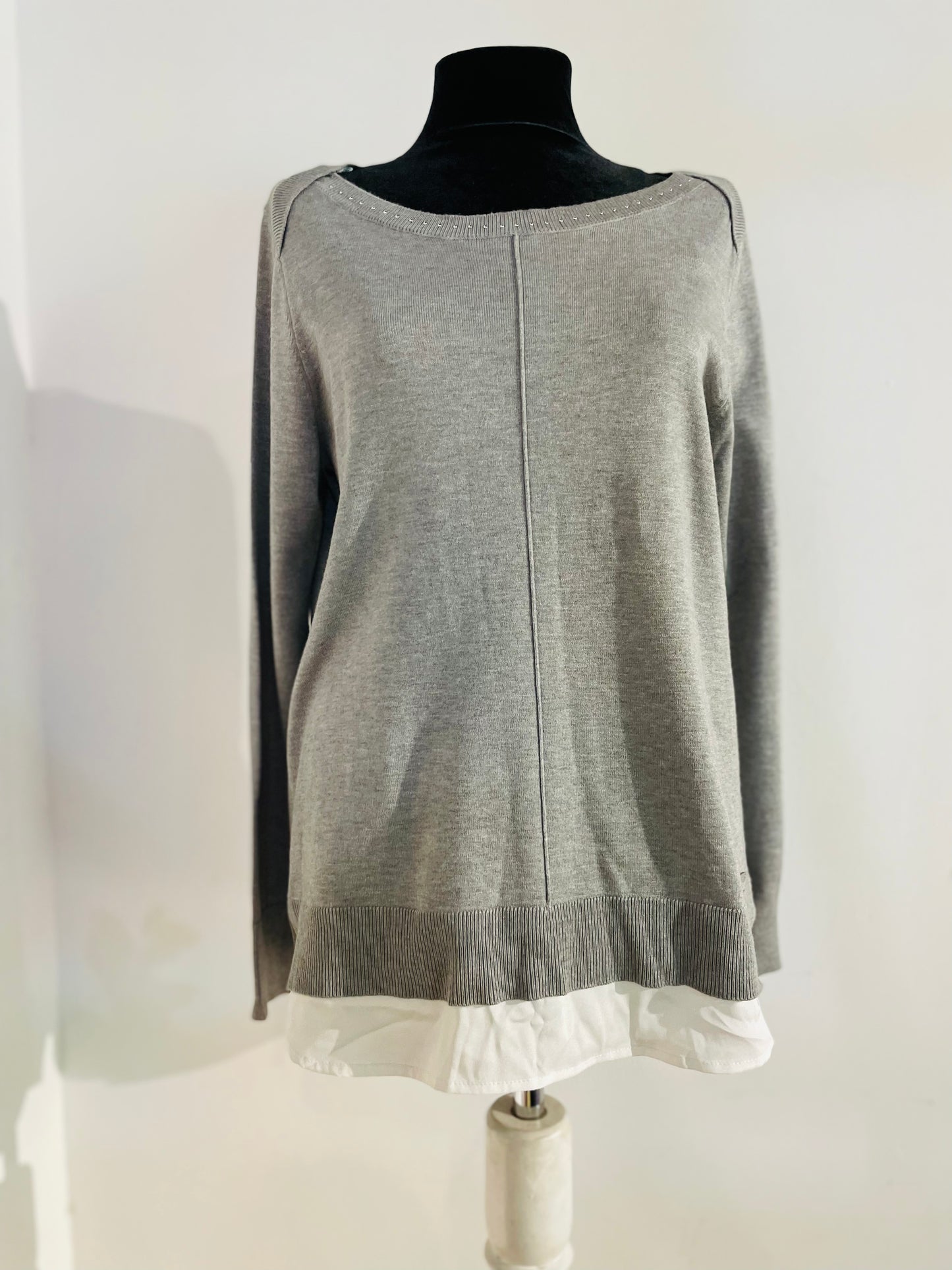 Calvin Klein sweater