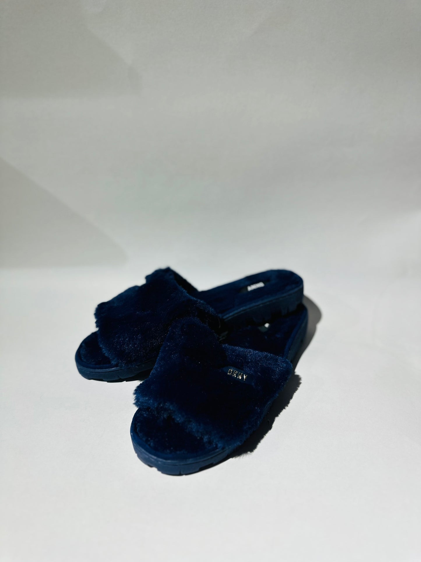 DKNY sandal blue size 38.5