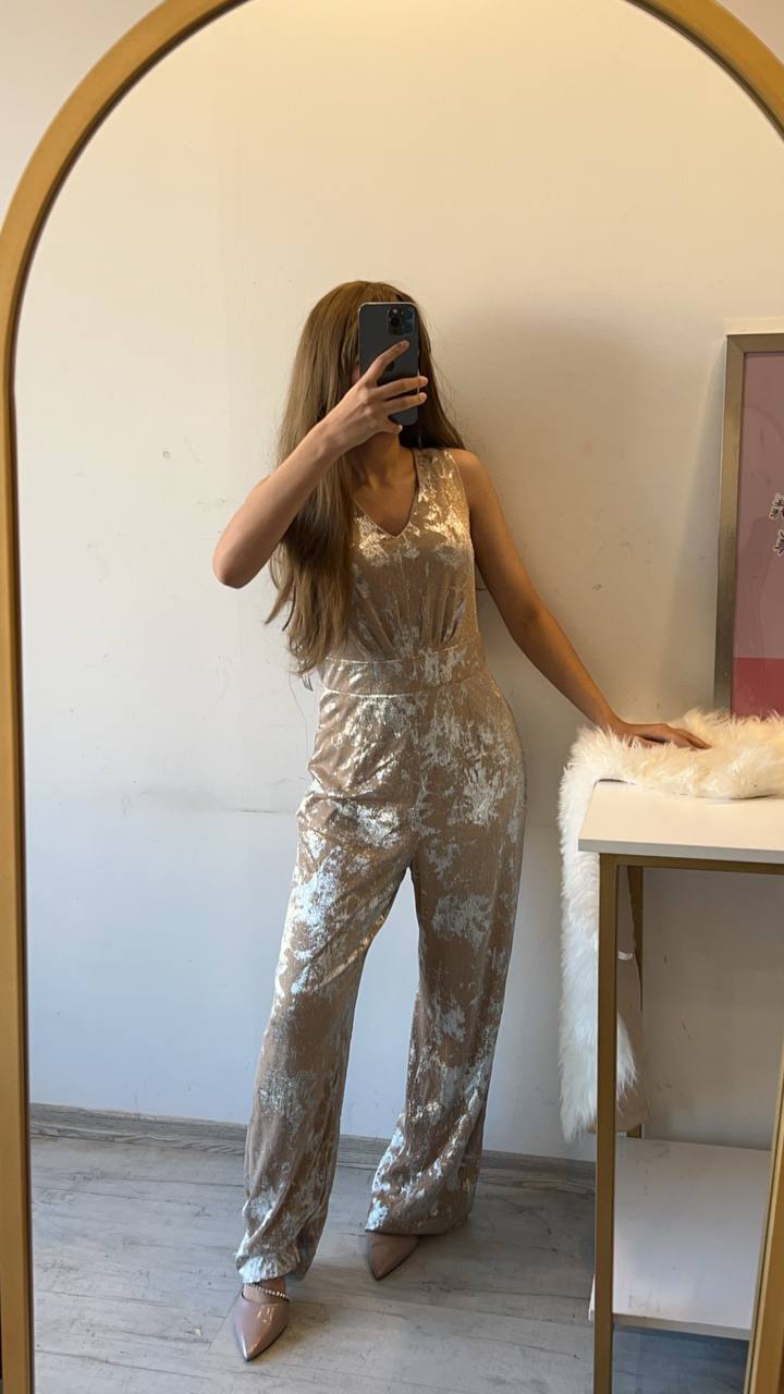 Tahari jumpsuit