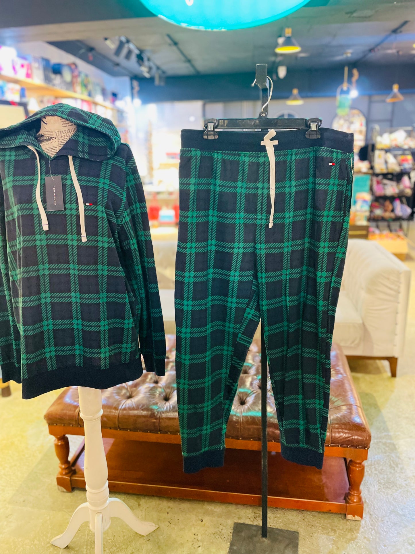 Tommy Hilfiger pajama set