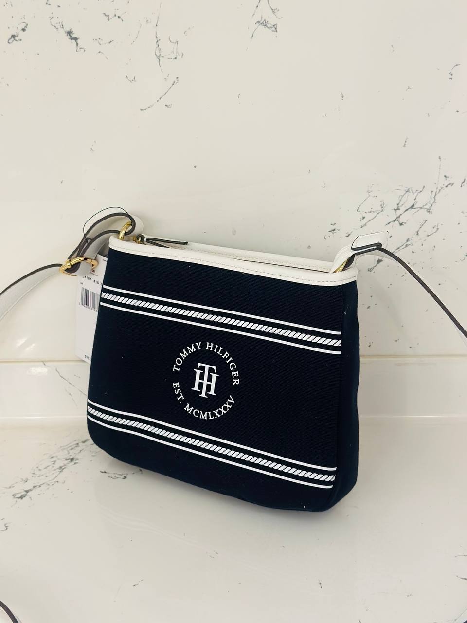 Tommy Hilfiger bag