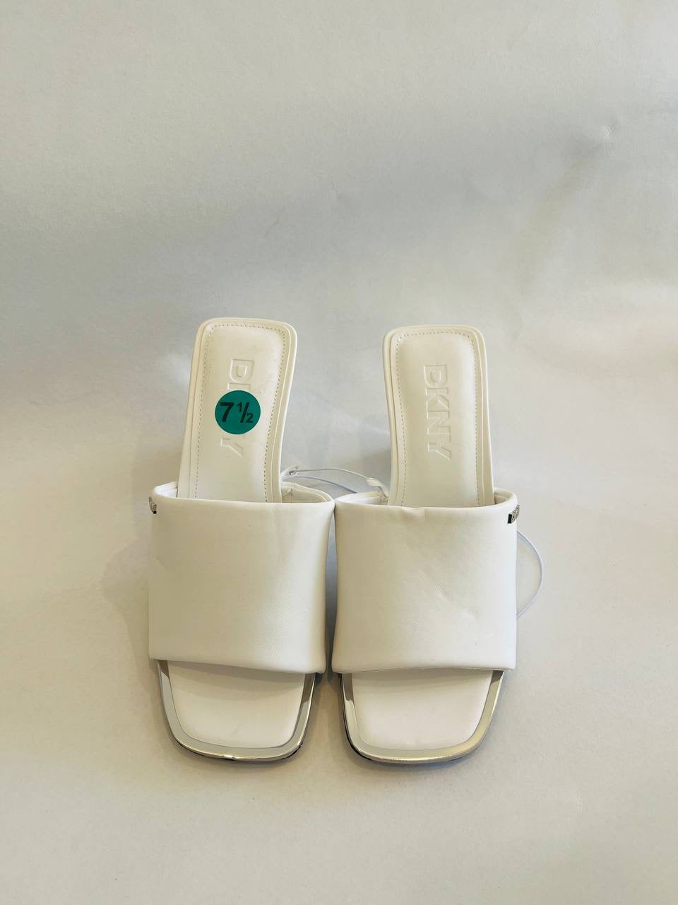 DKNY sandal size 38