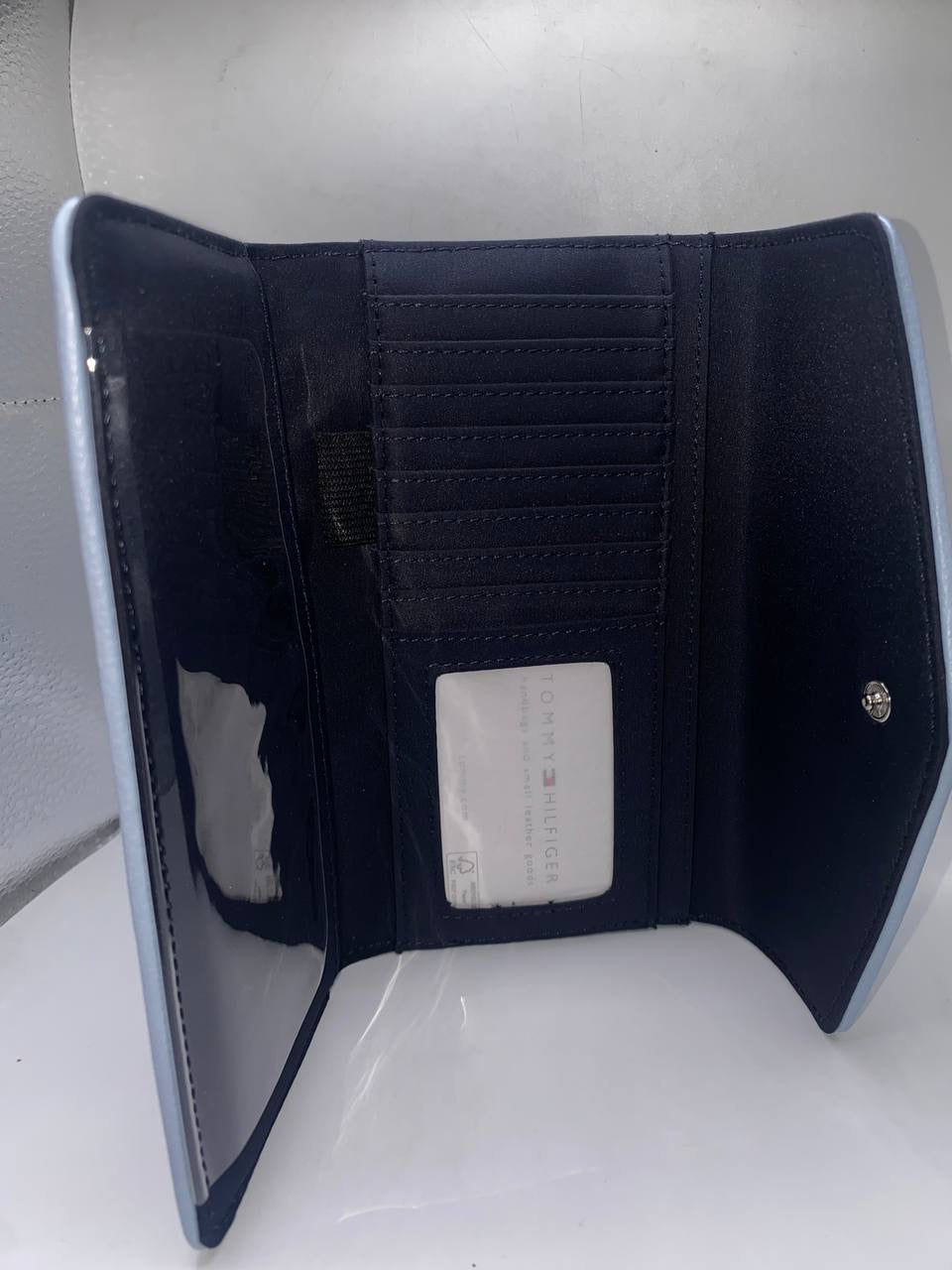 Tommy Hilfiger wallet