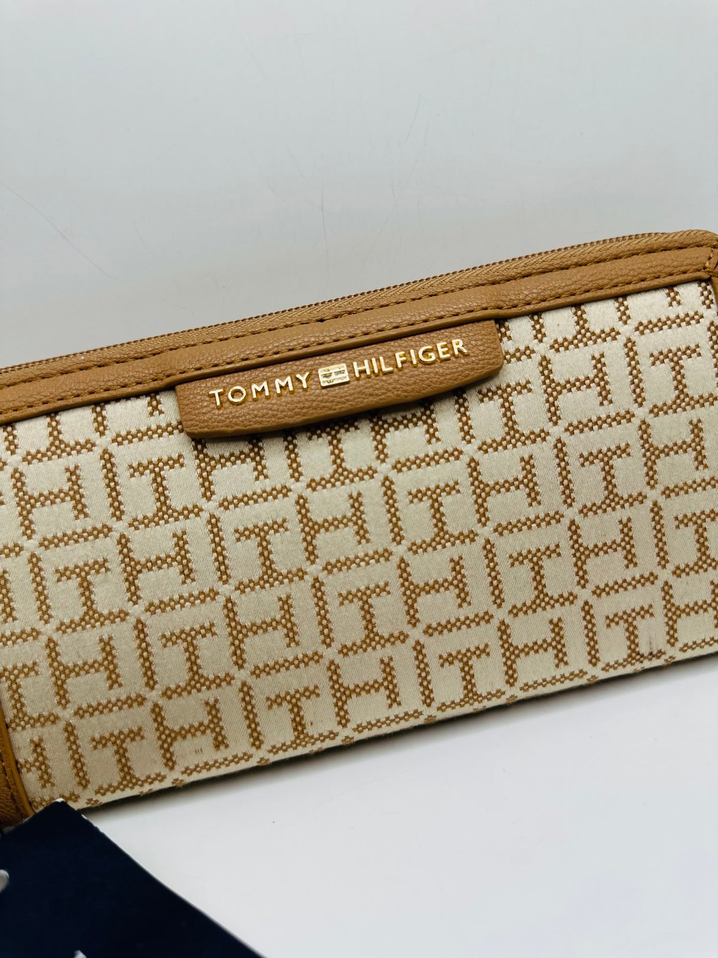 Tommy Hilfiger wallet