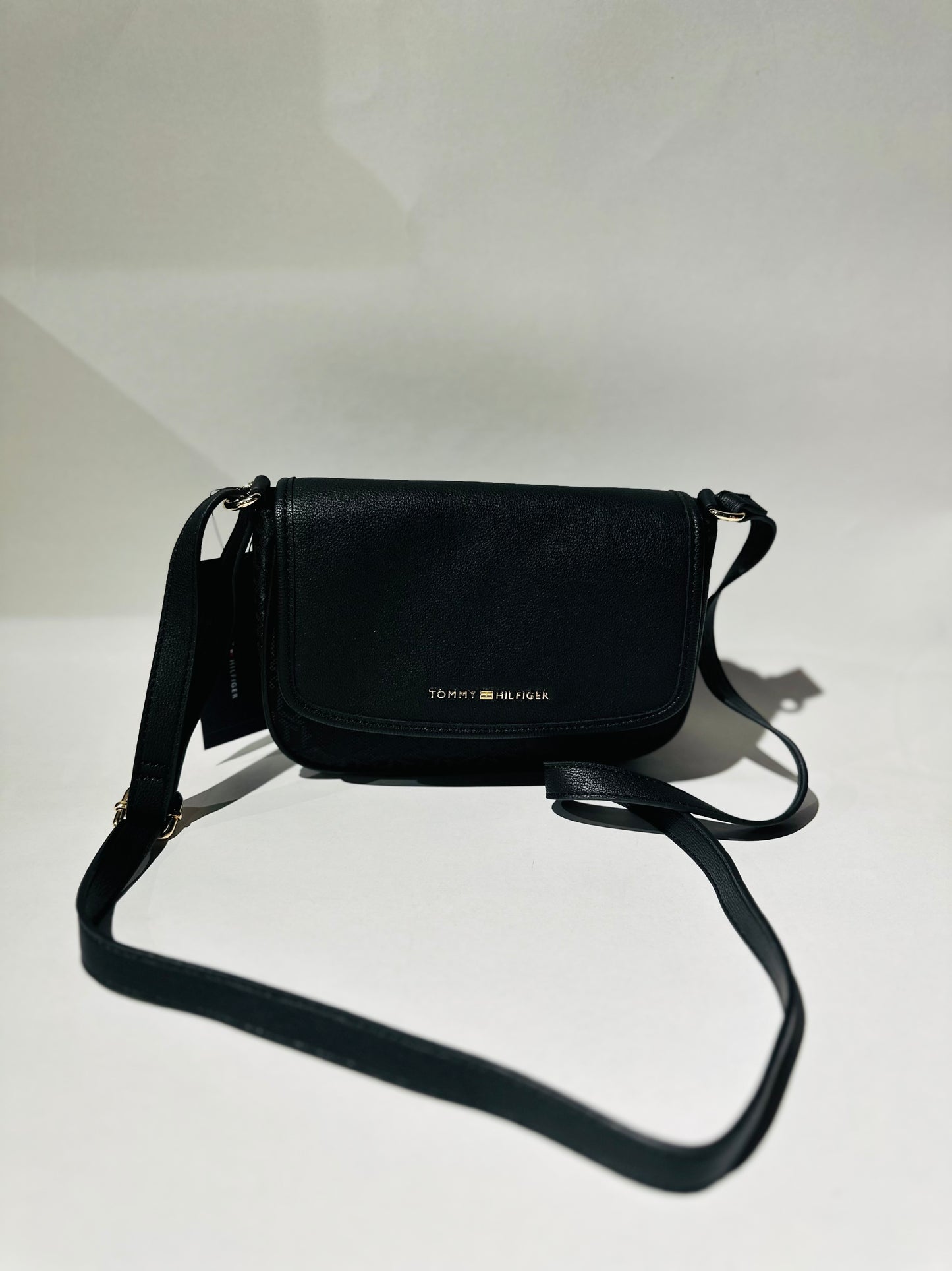Tommy Hilfiger crossbody bag