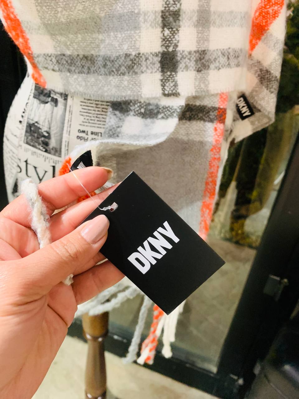 Dkny scarf