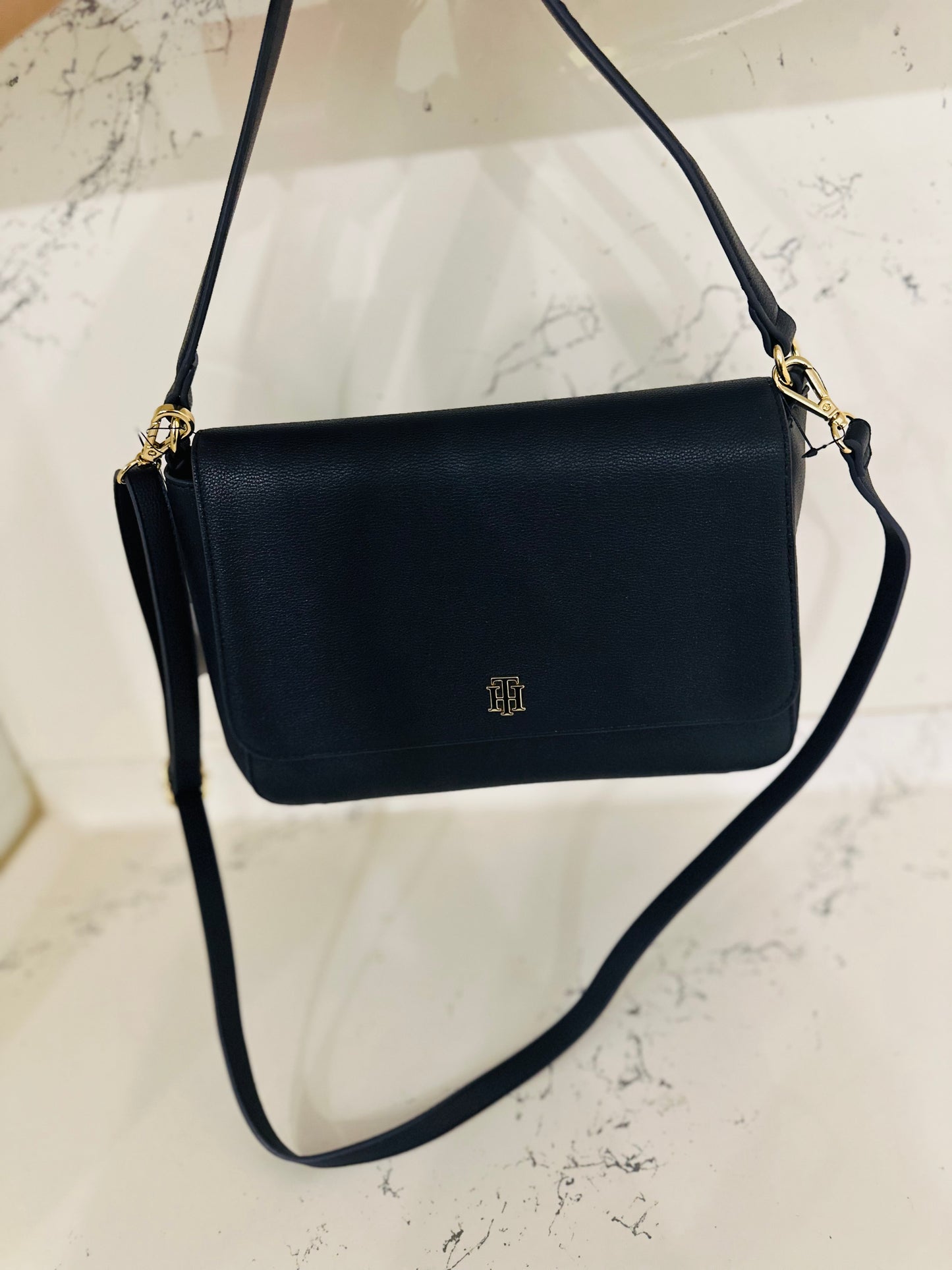 Tommy Hilfiger bag