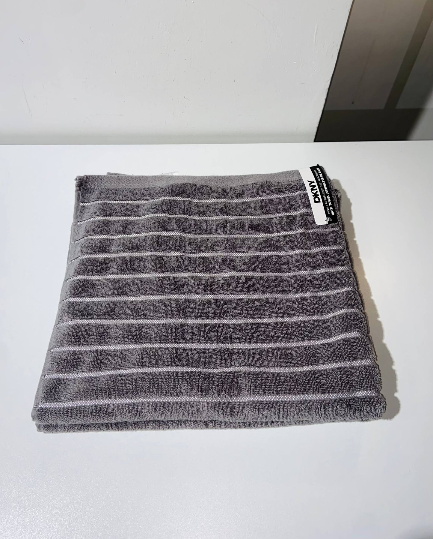 Dkny bath towel