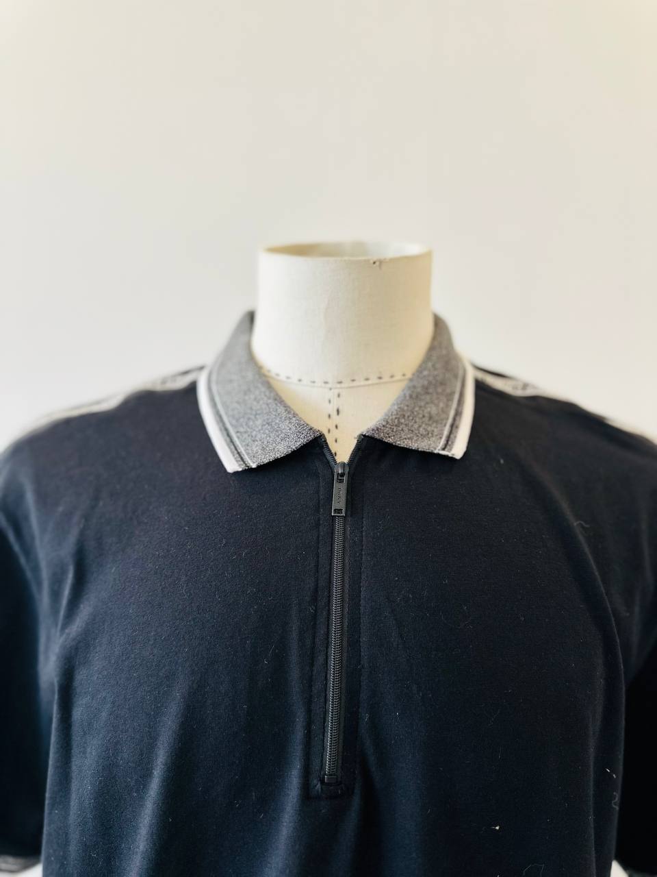 Dkny shirt size large