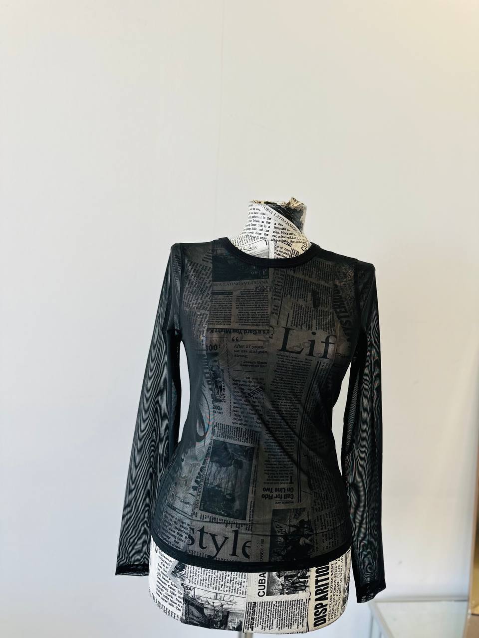 Dkny top size xsmall