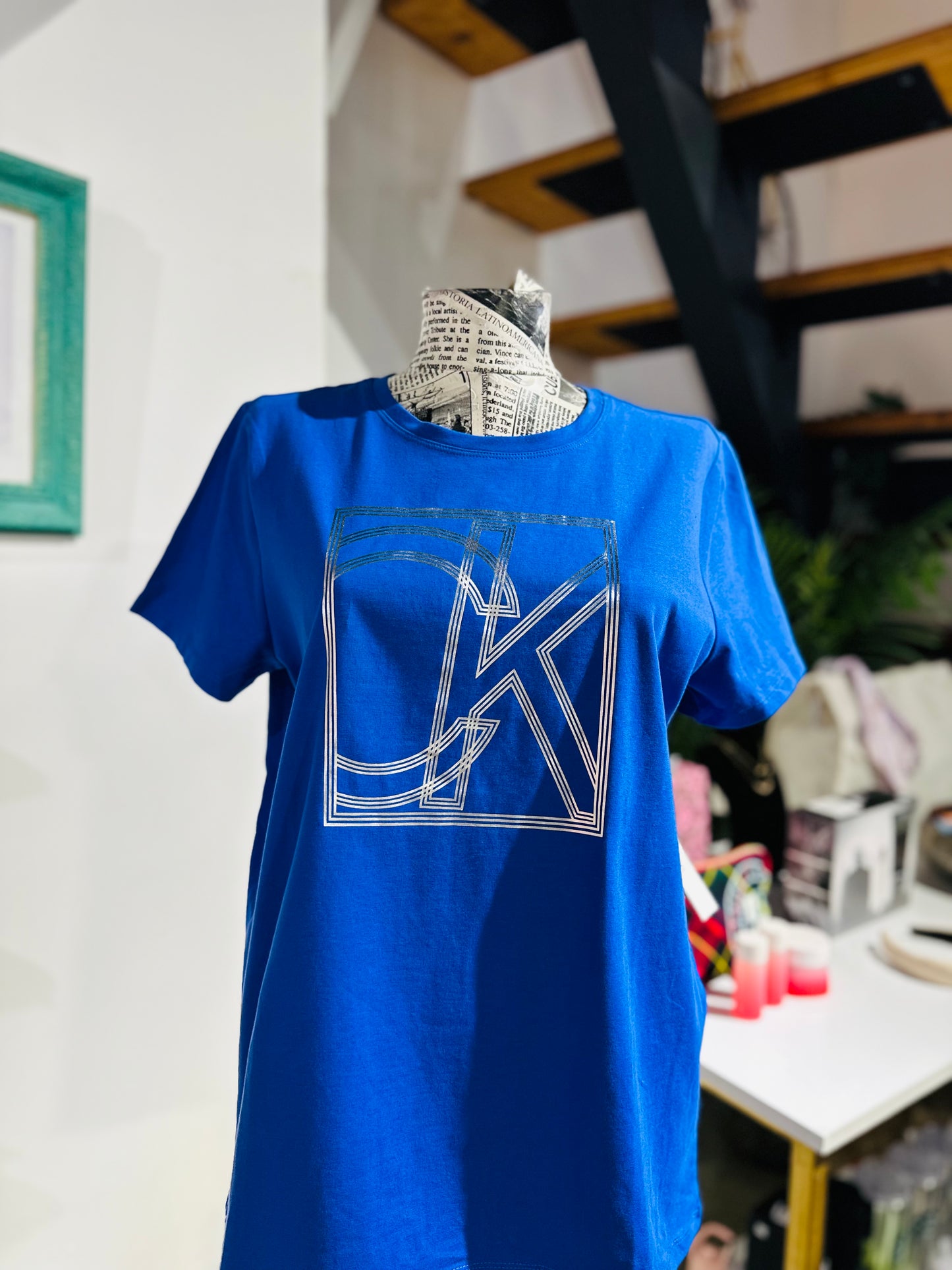Calvin Klein t-shirt size medium