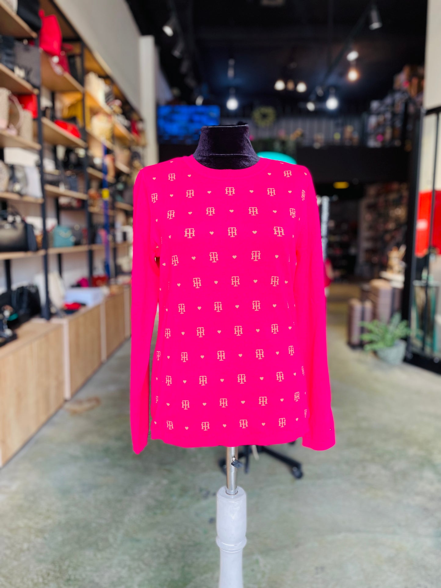 Tommy Hilfiger sweater