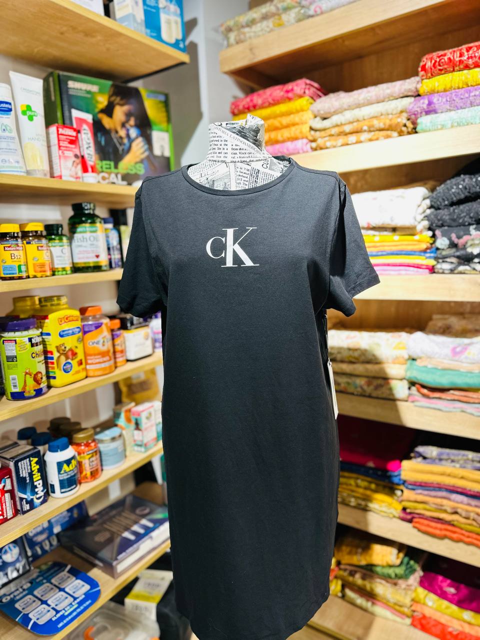 Calvin Klein dress shirt size medium