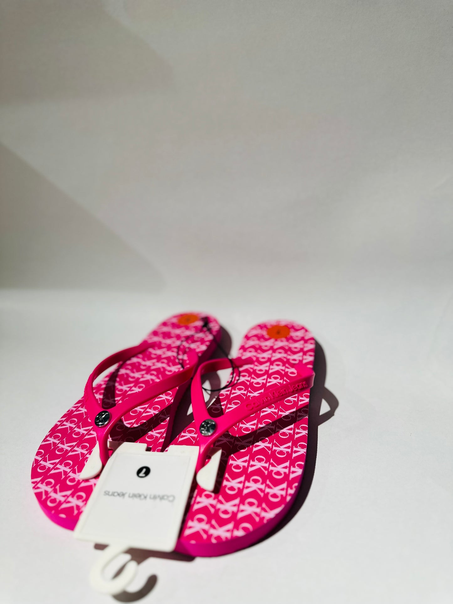 Calvin Klein sandal size 37.5