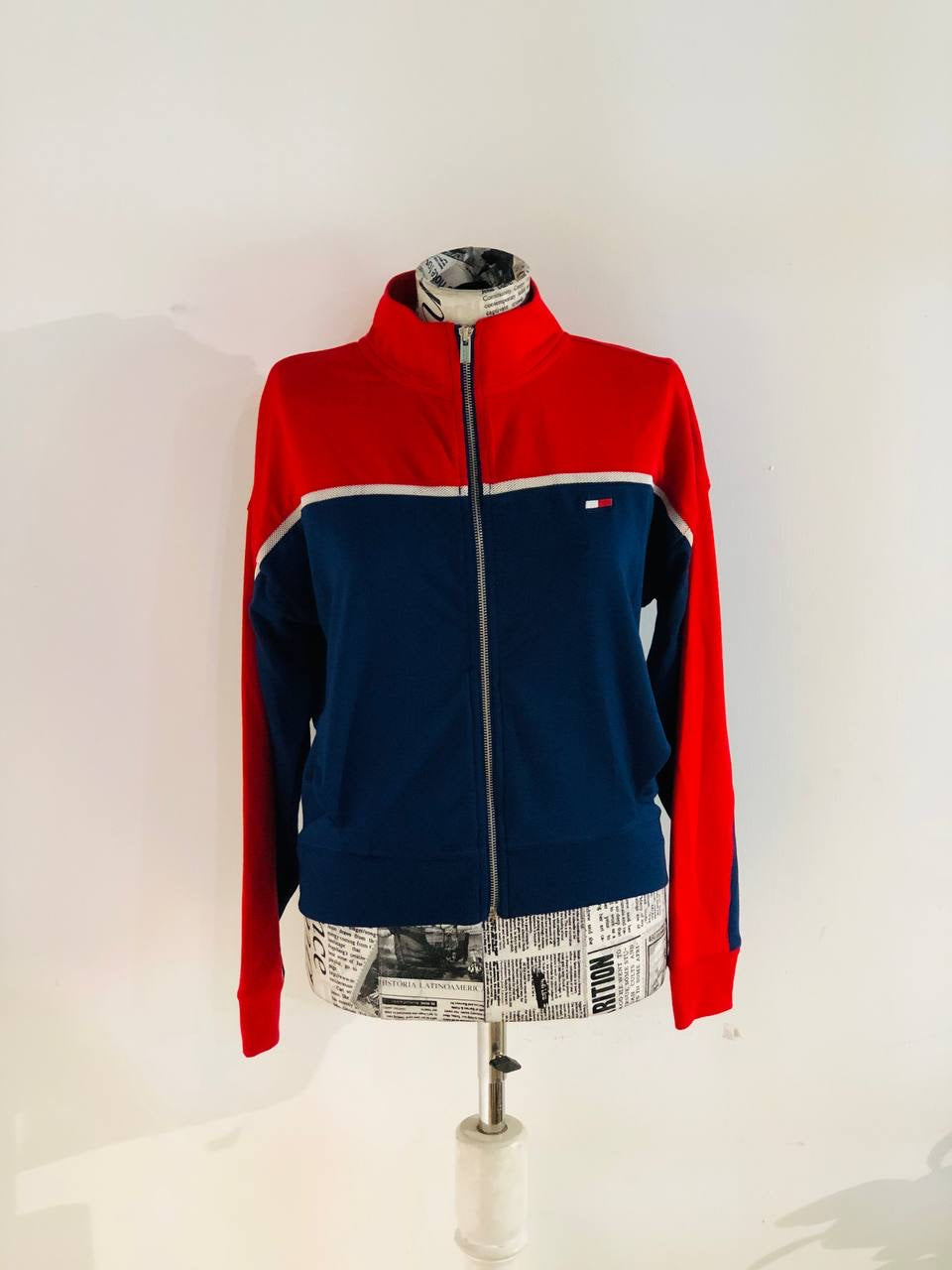 Tommy Hilfiger jacket with zipper