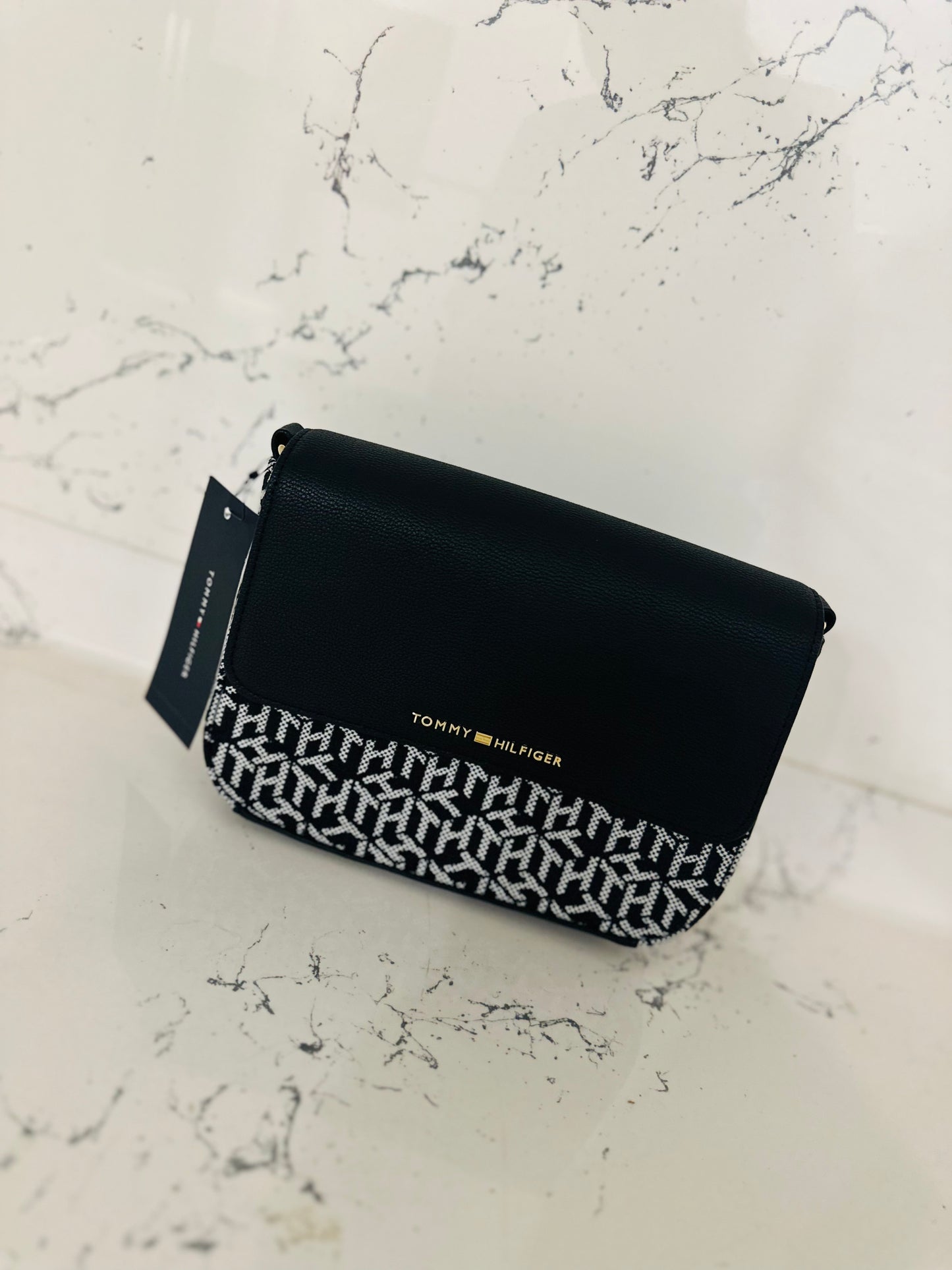 Tommy Hilfiger crossbody bag