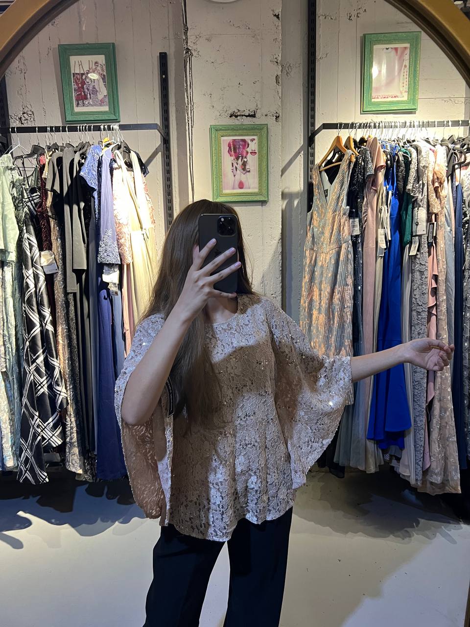 Jessica Howard top