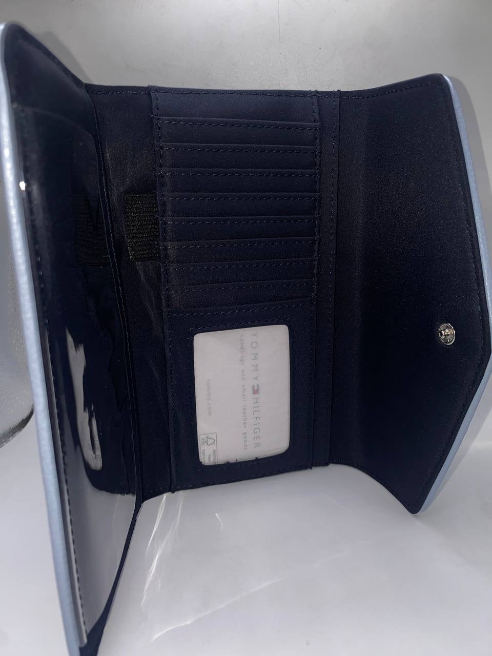 Tommy Hilfiger wallet