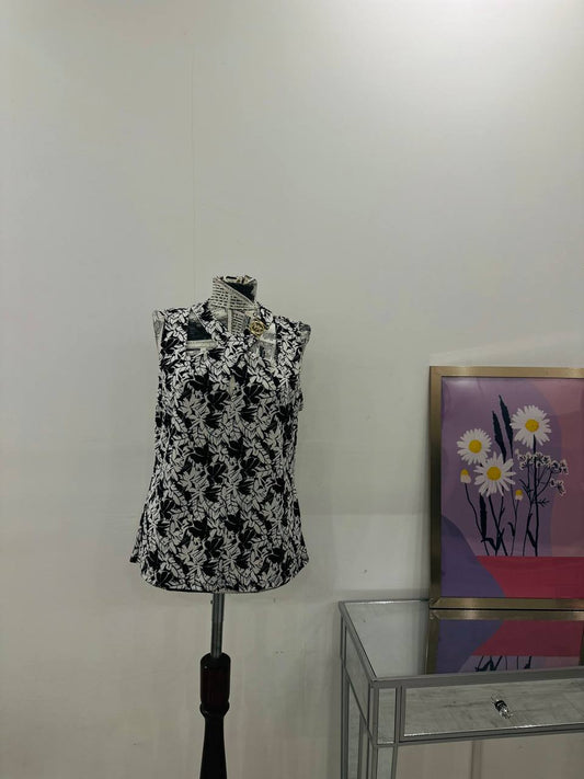 Michael kors top size medium