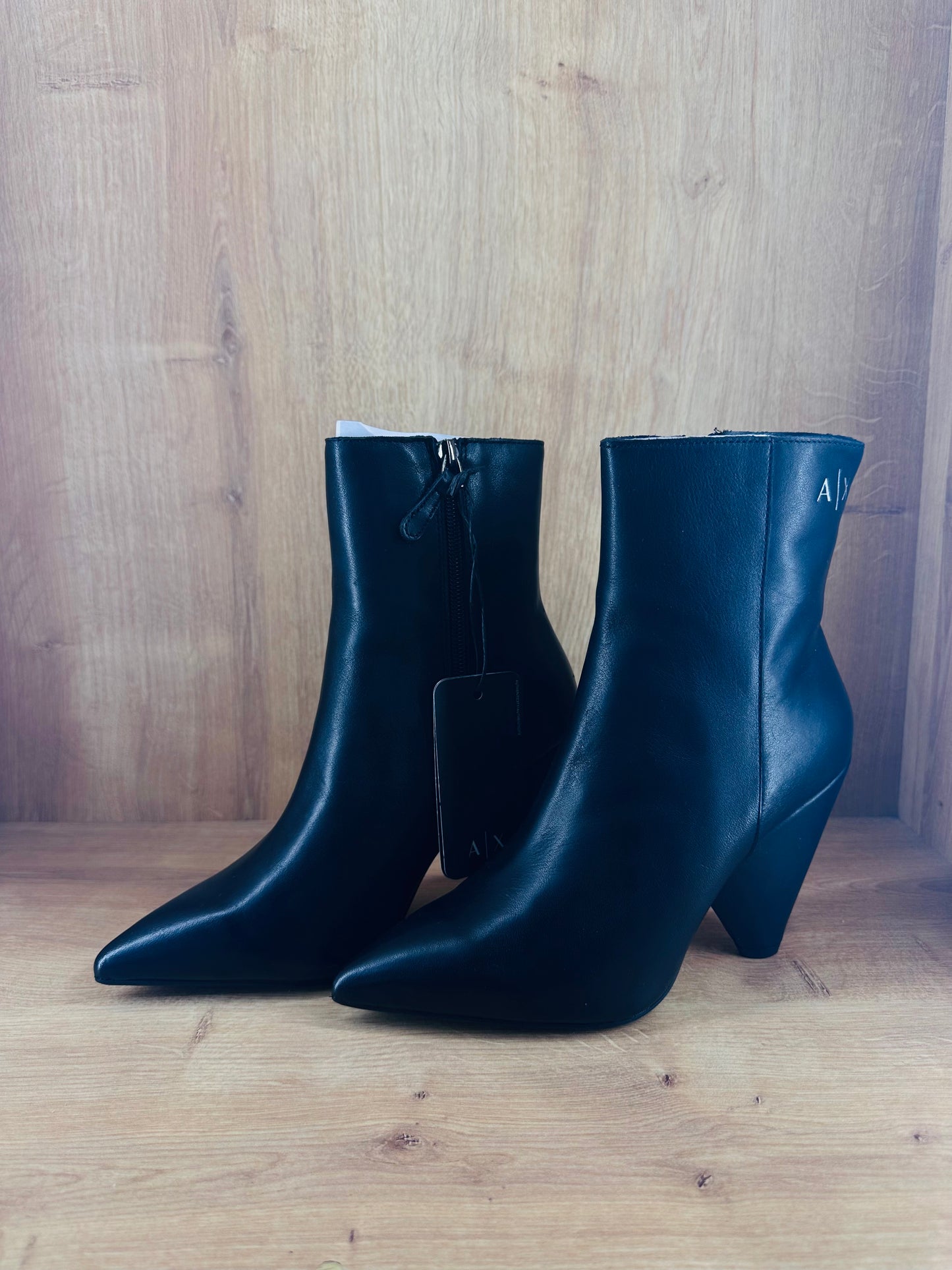 Armani exchange boot size 37