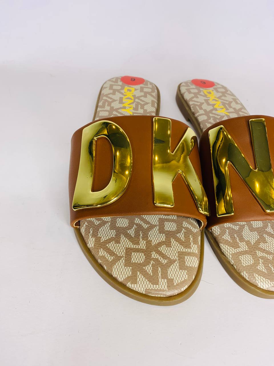 Dkny sandal