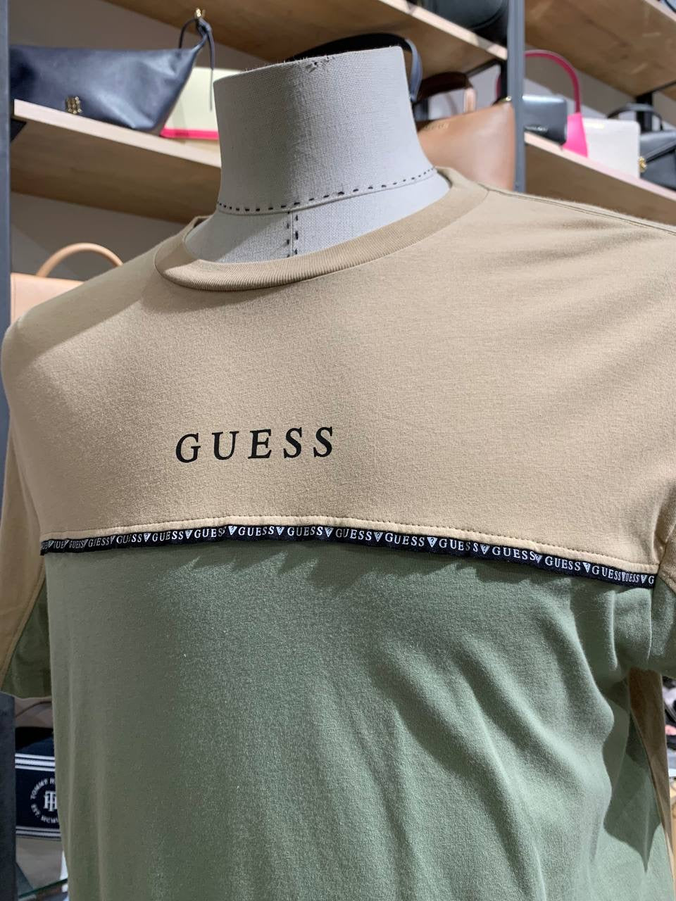 Guess shirt size Medium