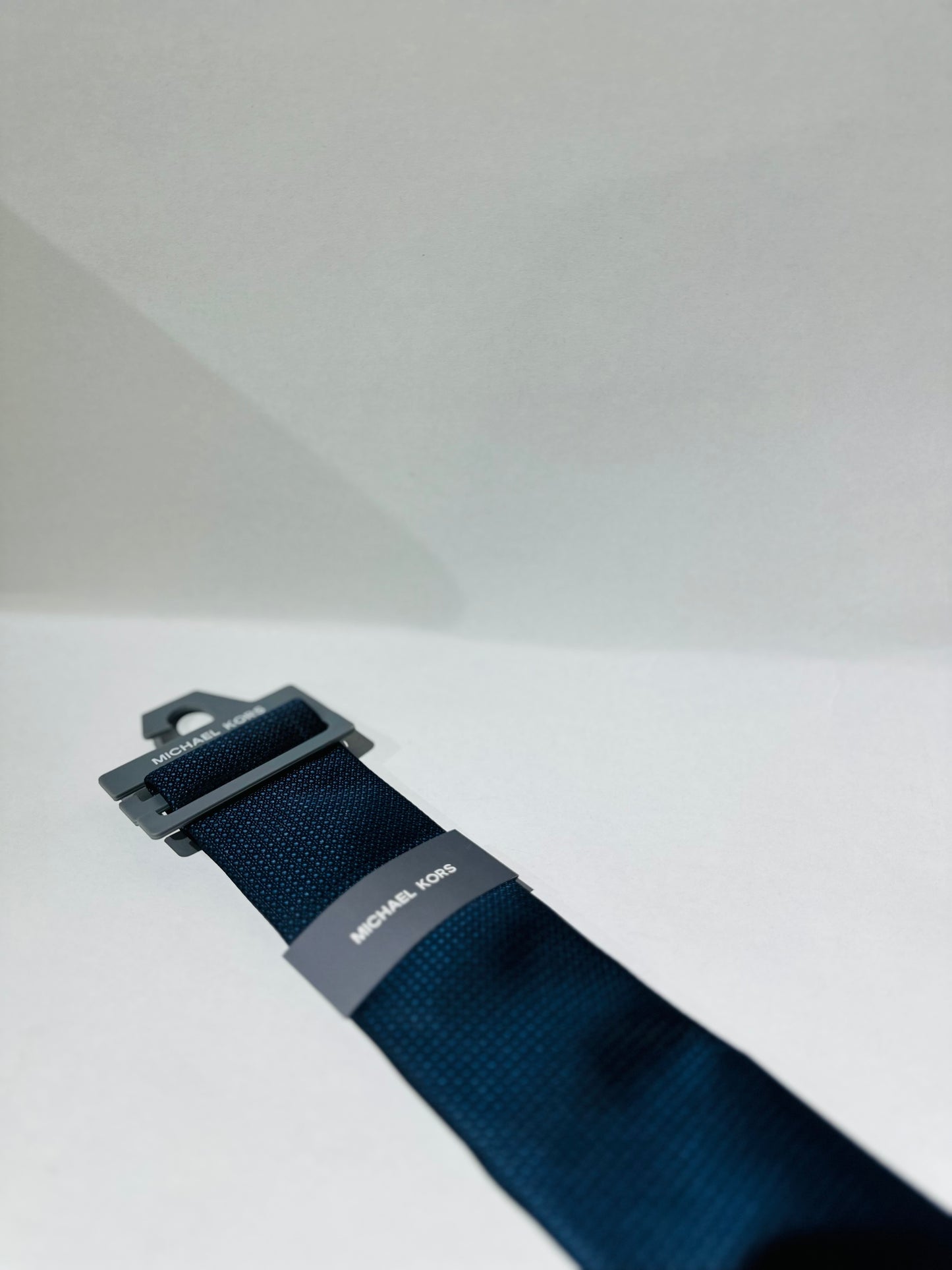 Michael kors tie