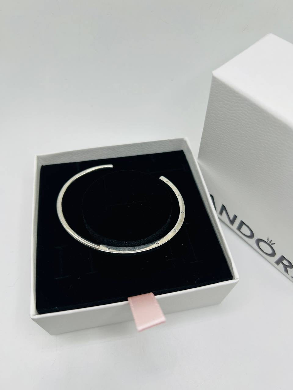 pandora bracelet