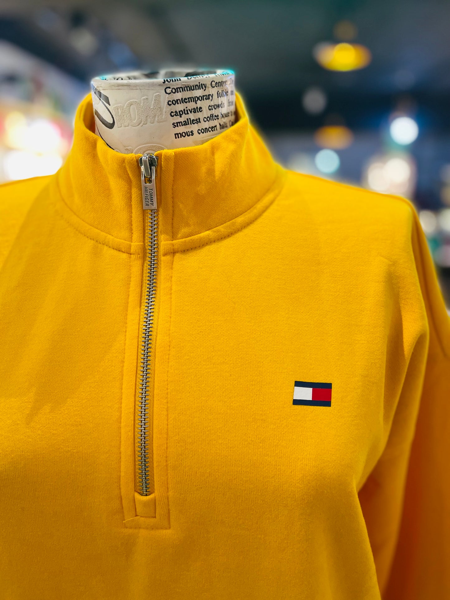 Tommy Hilfiger sweater