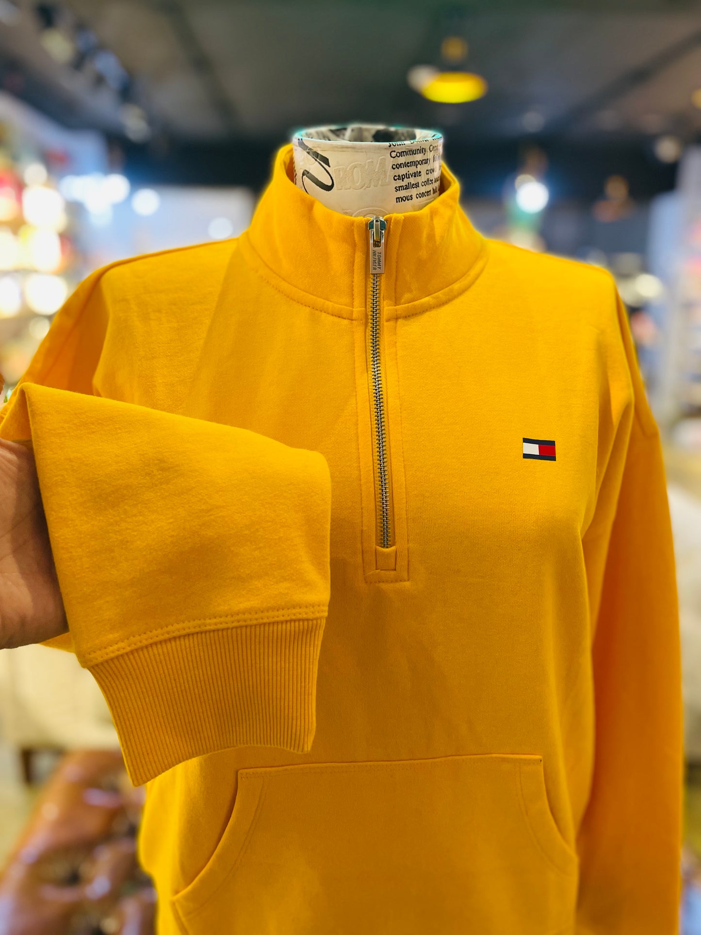Tommy Hilfiger sweater