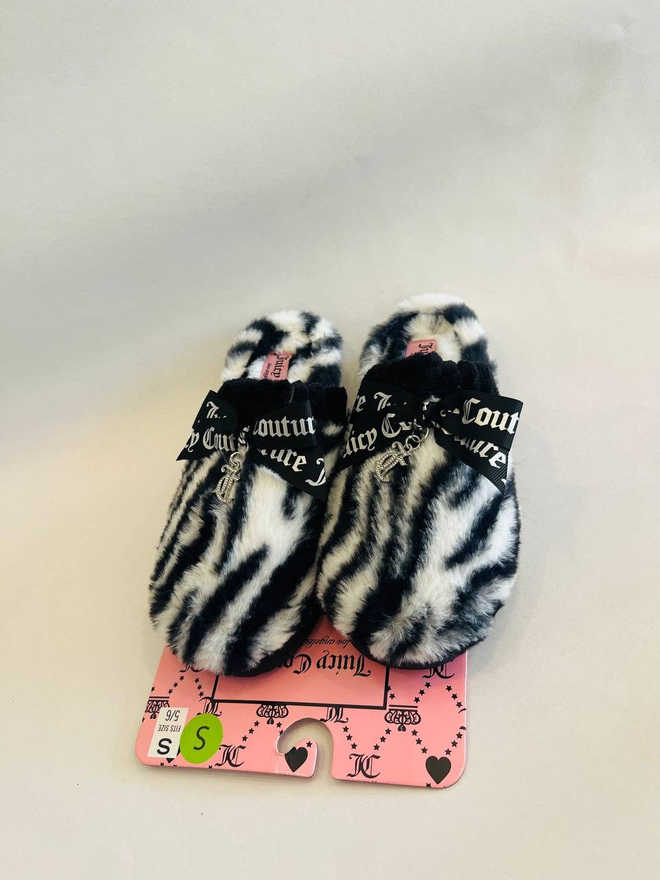 juicy couture sandal size small