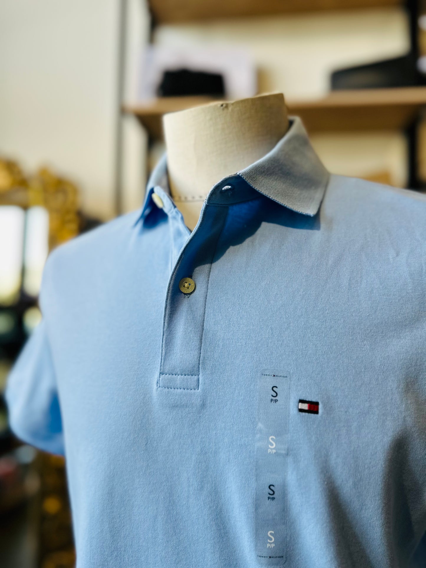 Tommy Hilfiger shirt size small