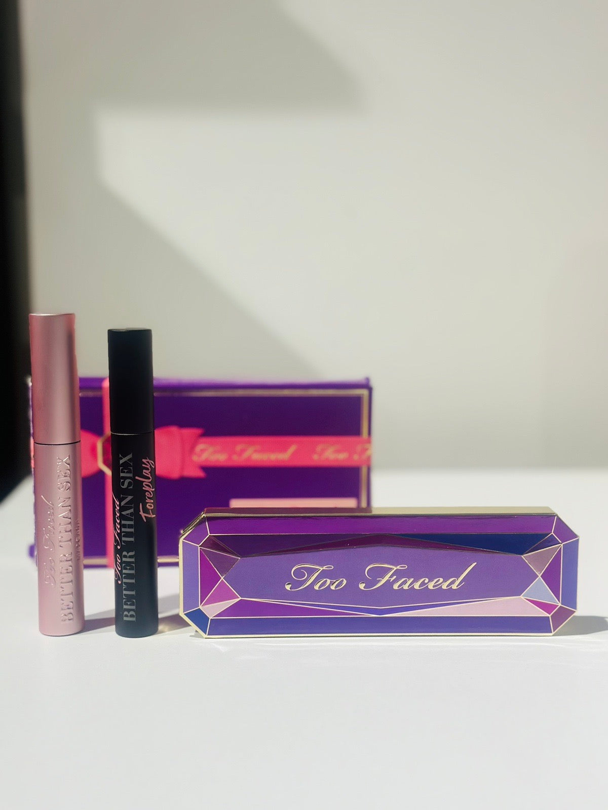 Too faced you’re a gem set