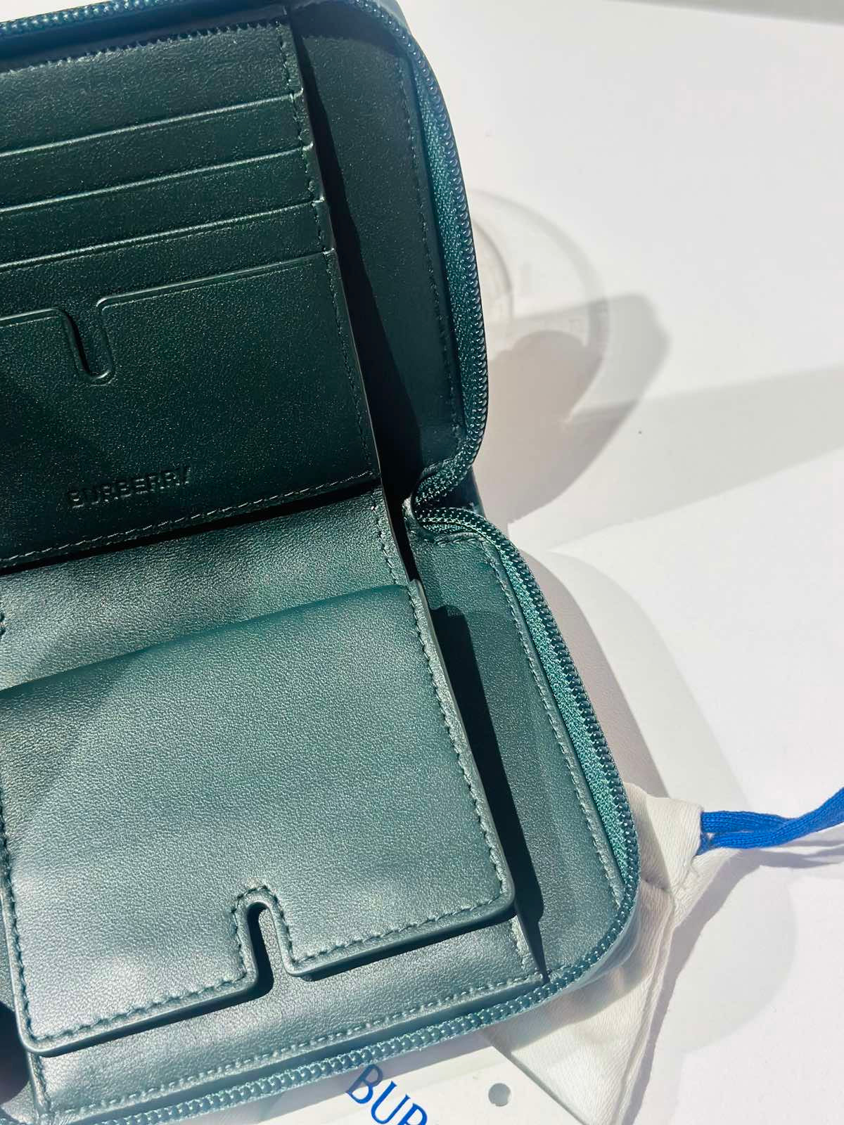 Burberry wallet