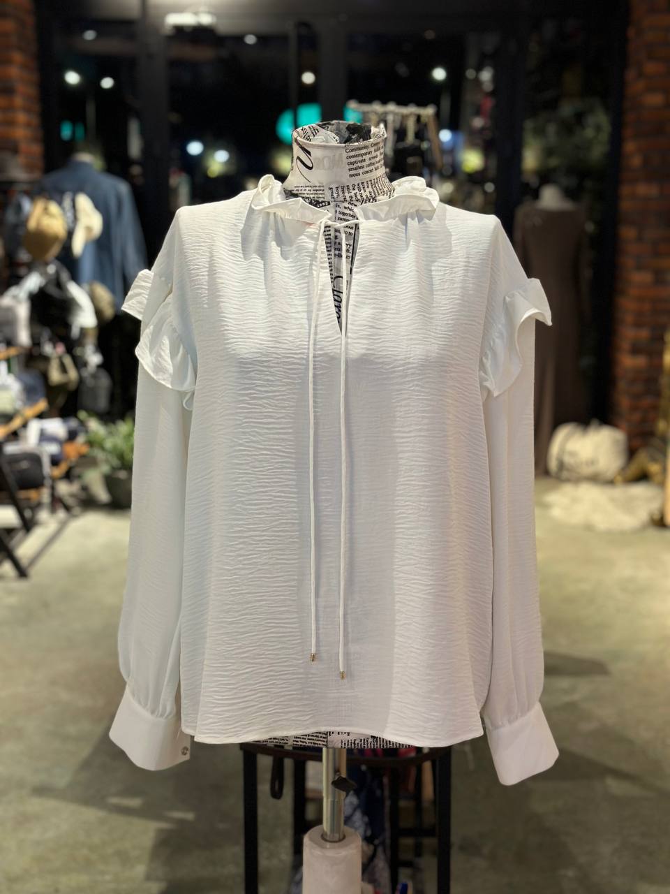 Tommy Hilfiger top