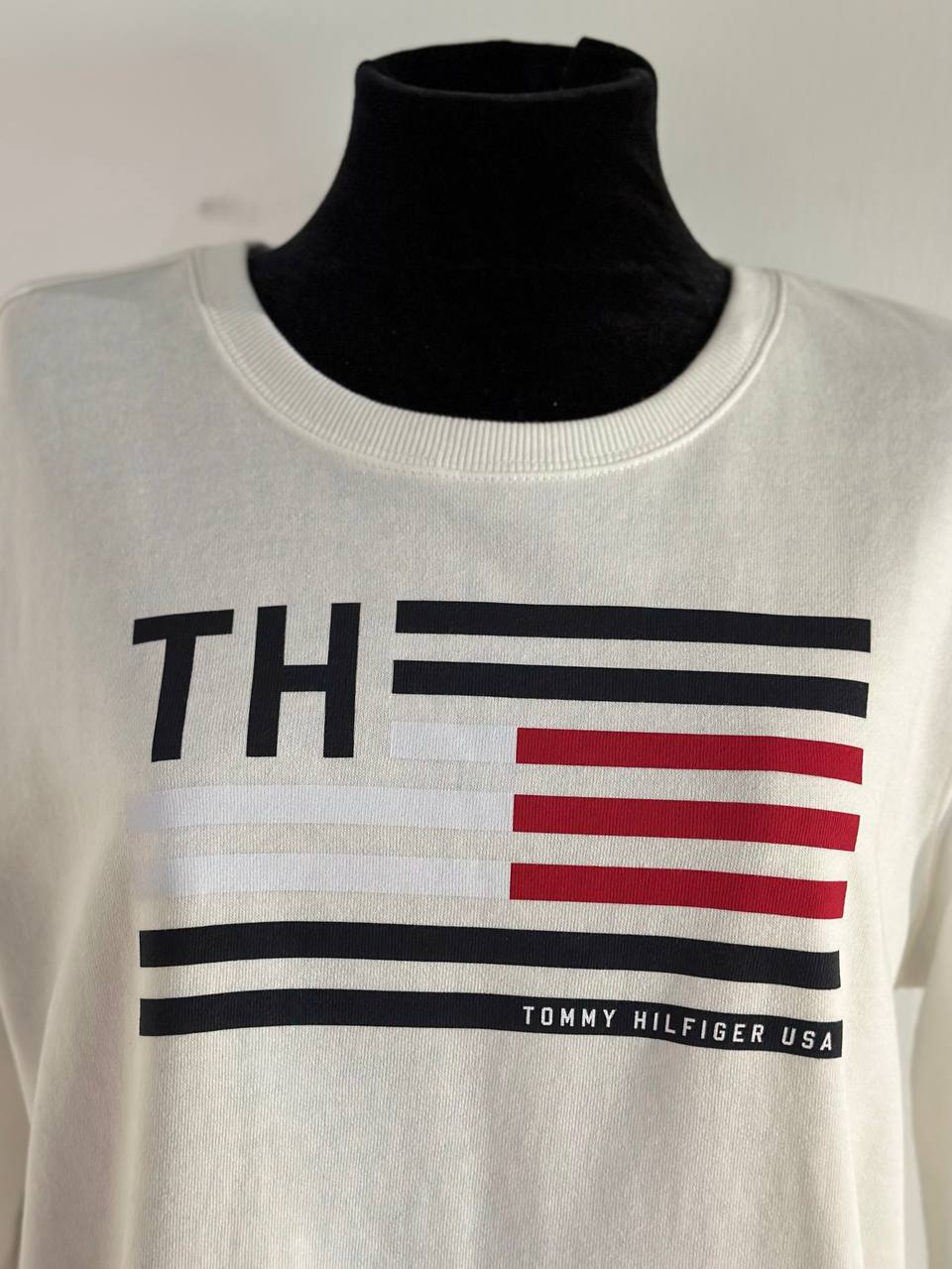 Tommy Hilfiger sweater