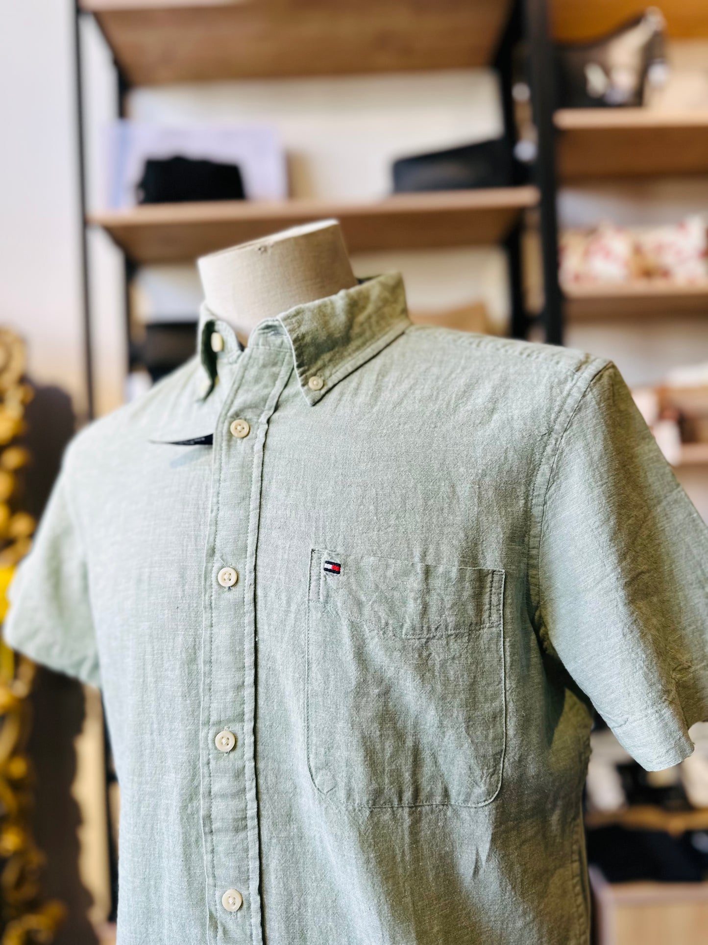 Tommy Hilfiger shirt size small