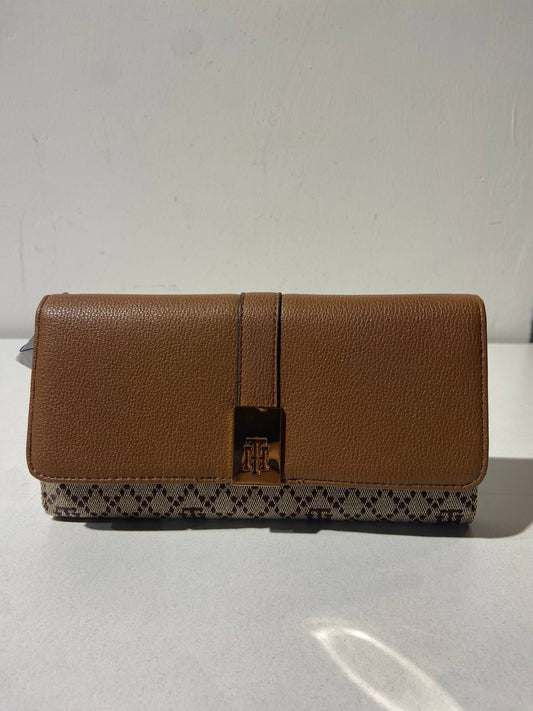 Tommy Hilfiger wallet