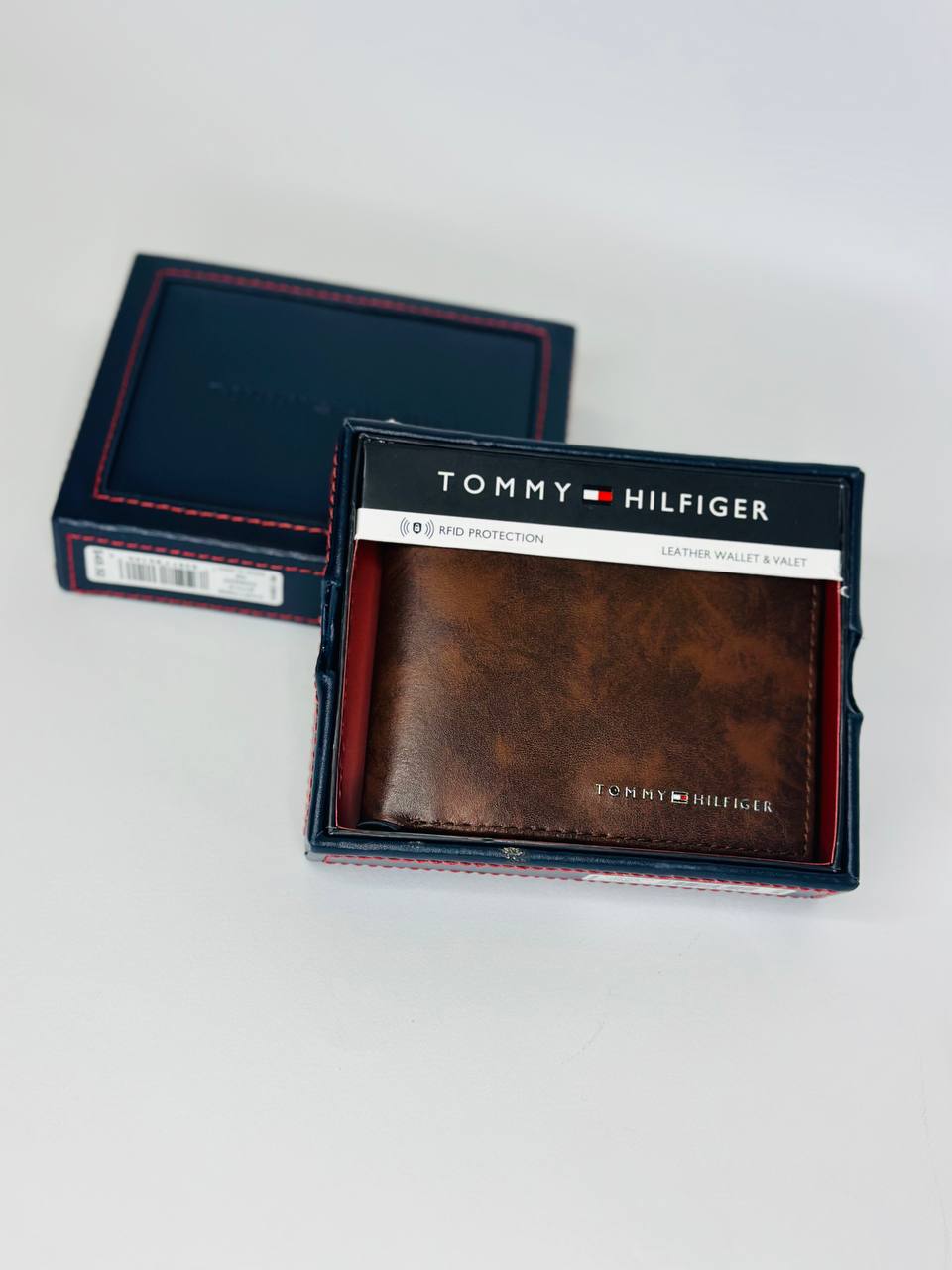 Tommy Hilfiger wallet