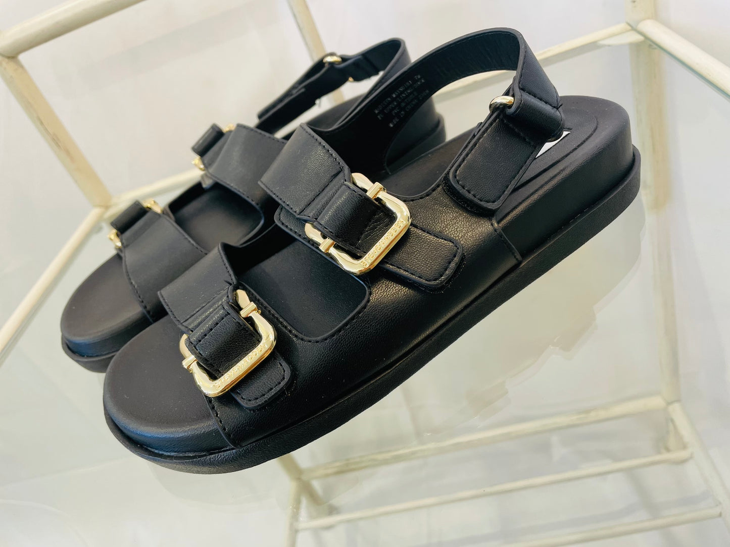 Steve Madden sandal