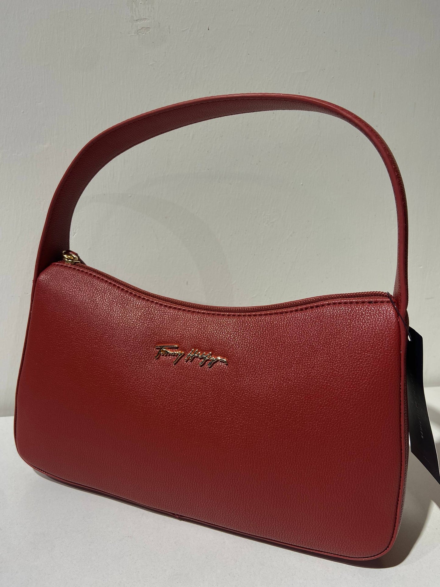 Tommy Hilfiger bag