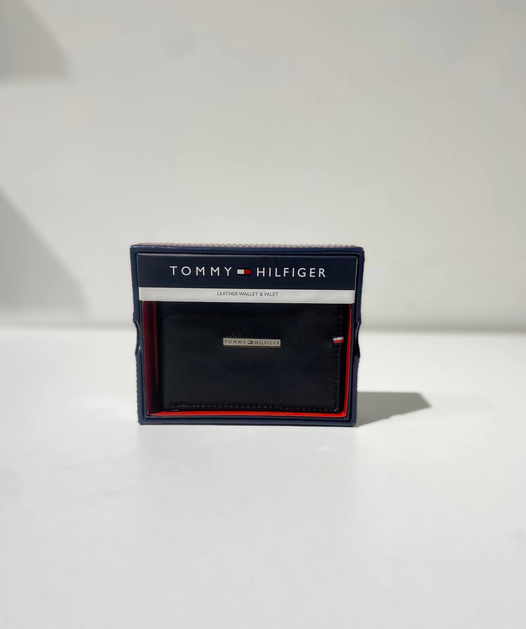 Tommy Hilfiger wallet