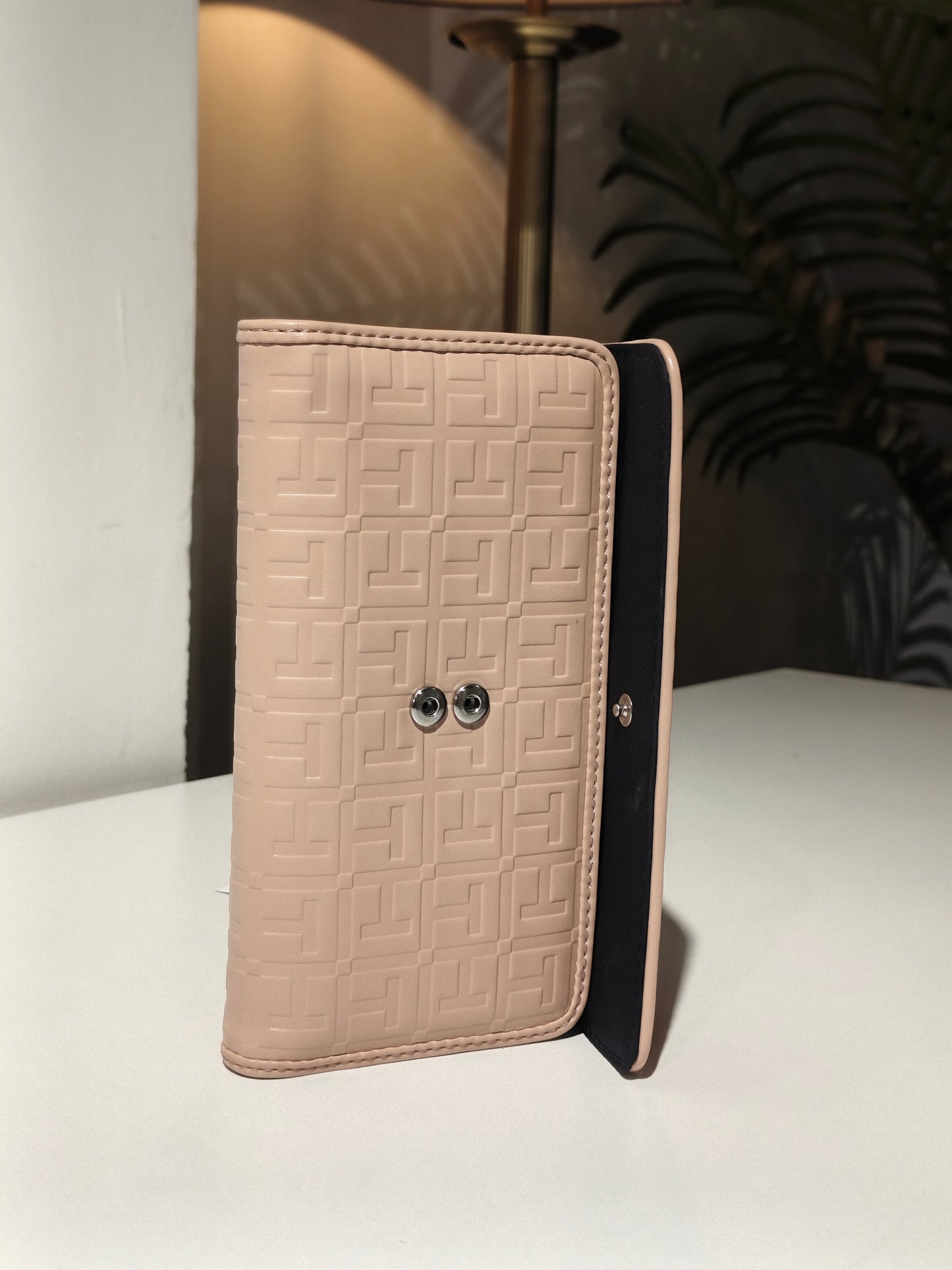 Tommy Hilfiger wallet