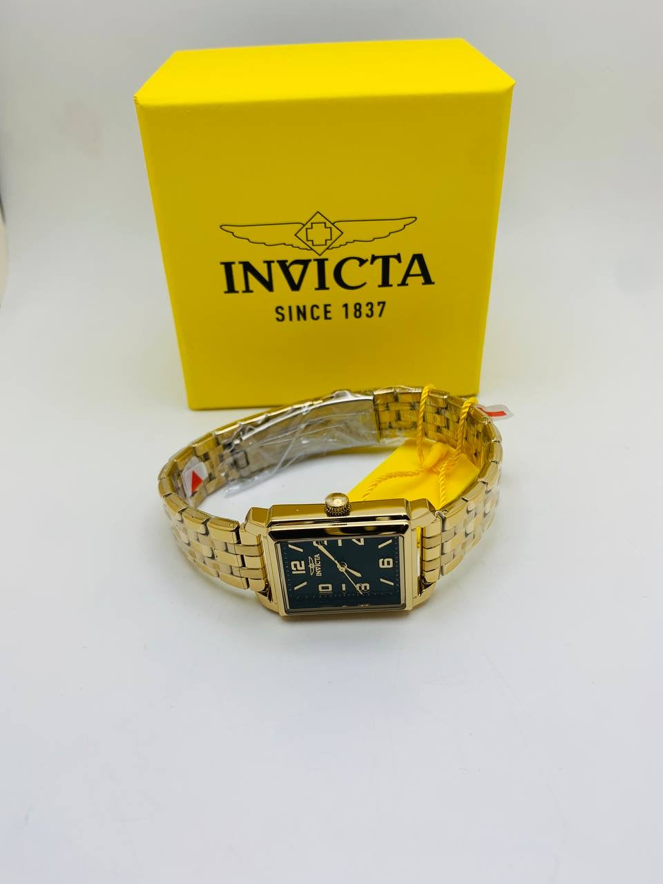 invicta watch