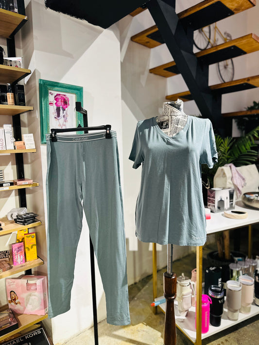 Calvin Klein pajama set size medium