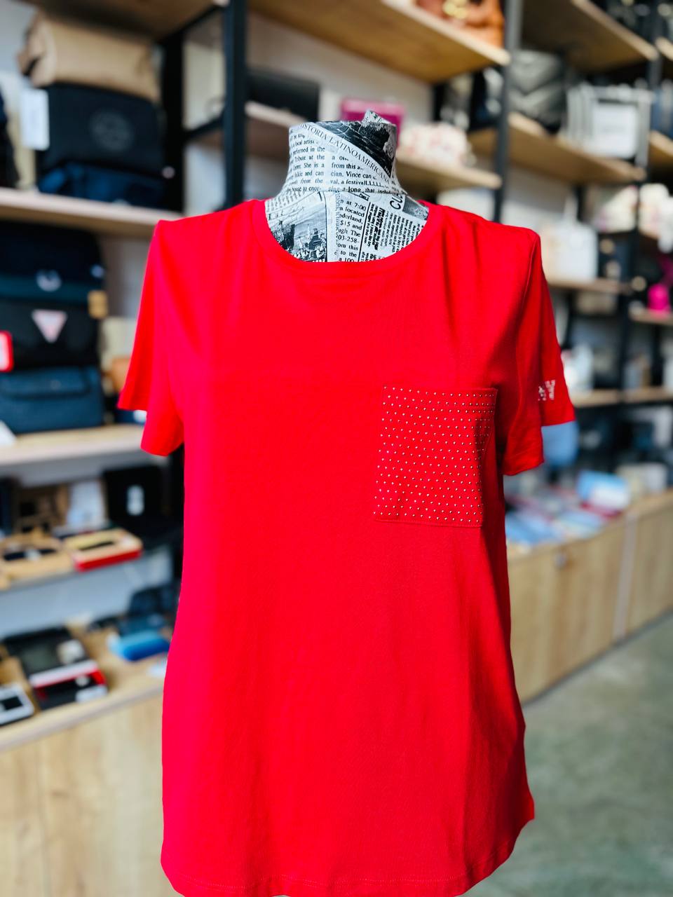 Dkny shirt size medium