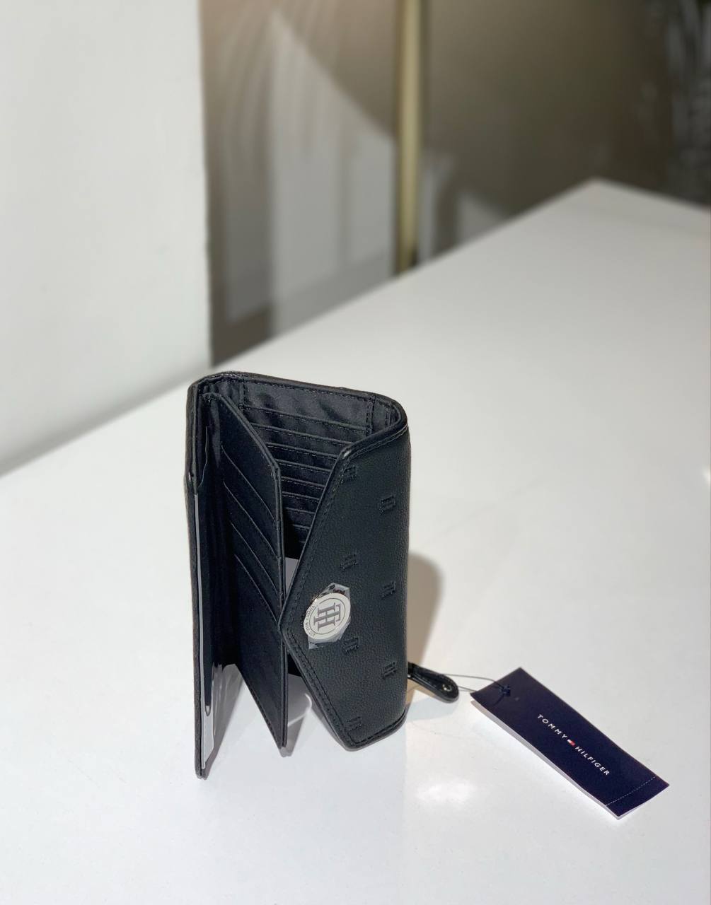 Tommy Hilfiger wallet