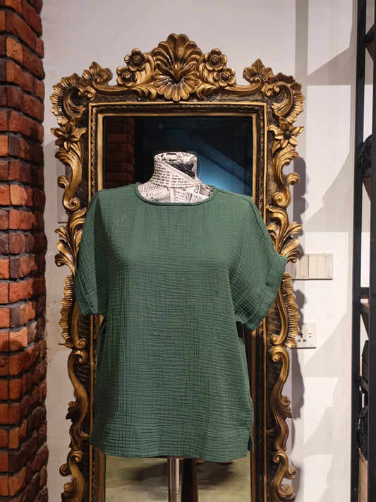 Gloria Vanderbilt top