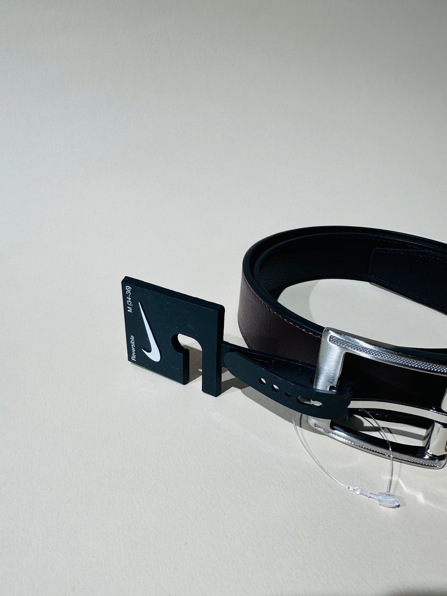 Nike reversible belt size medium (34/36)