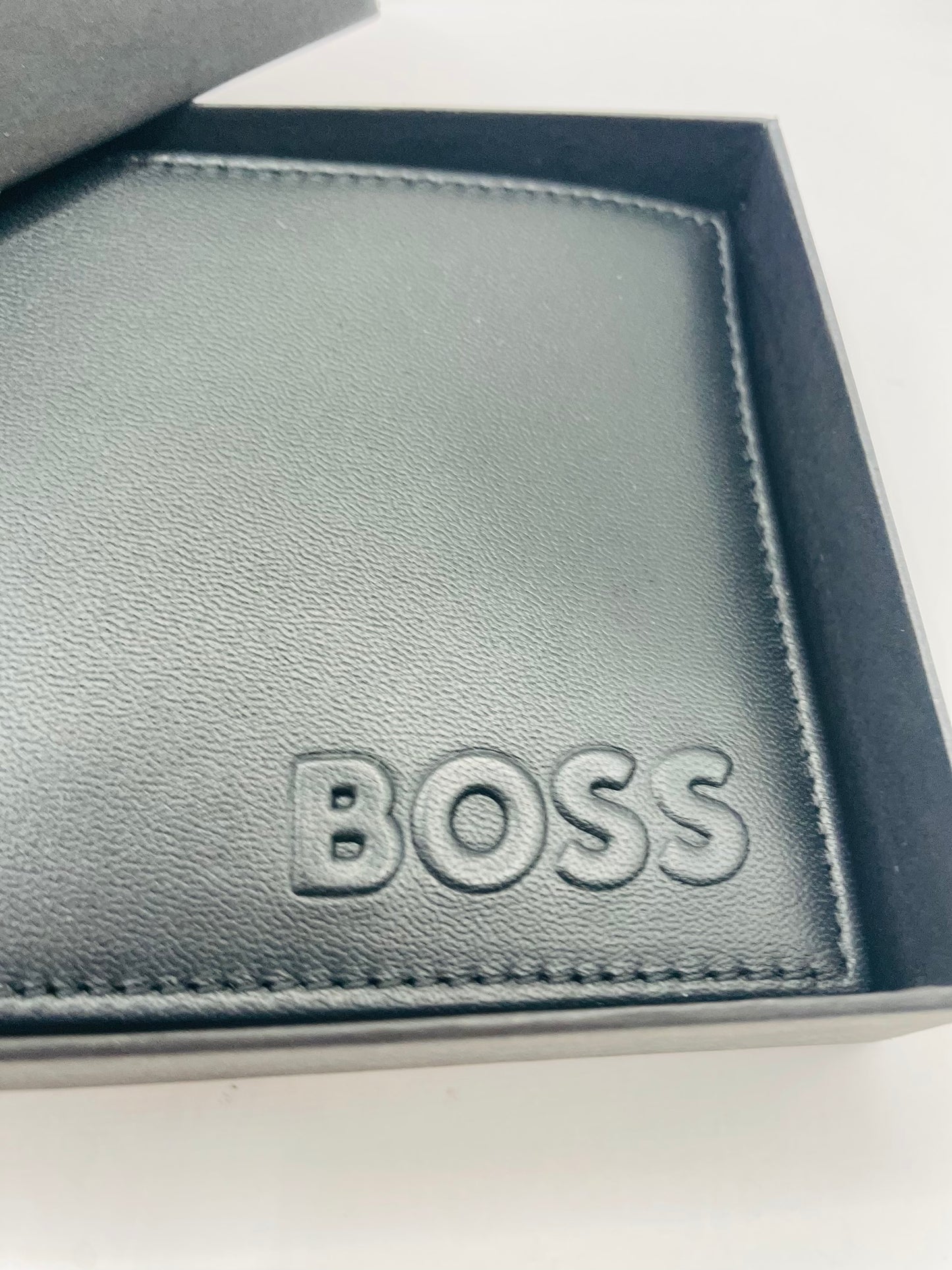 Boss men’s wallet